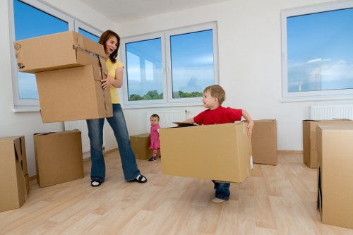 Local removal van serving Cranford streets and residential properties